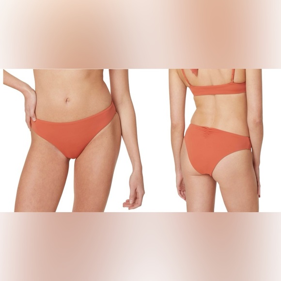 NWT Andie Symi Bikini Bottom in Cedar (Coral), Size Medium. - Picture 1 of 14